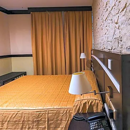 Hotel Machaco 3*